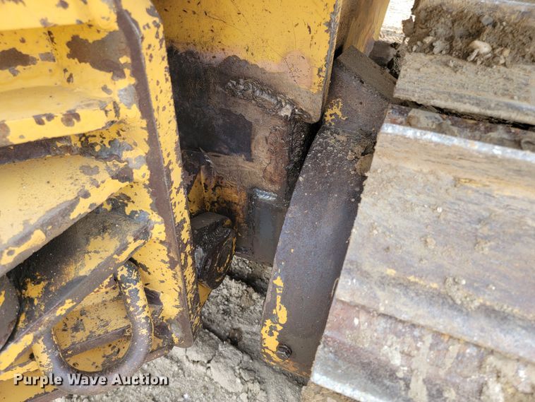 image for item ML9392 1997 Bron 150  cable plow