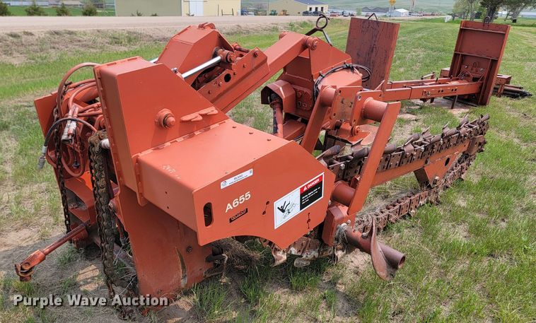 image for item ML9393 1987 Ditch Witch A655  trencher combination unit