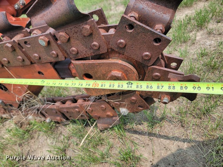 image for item ML9393 1987 Ditch Witch A655  trencher combination unit