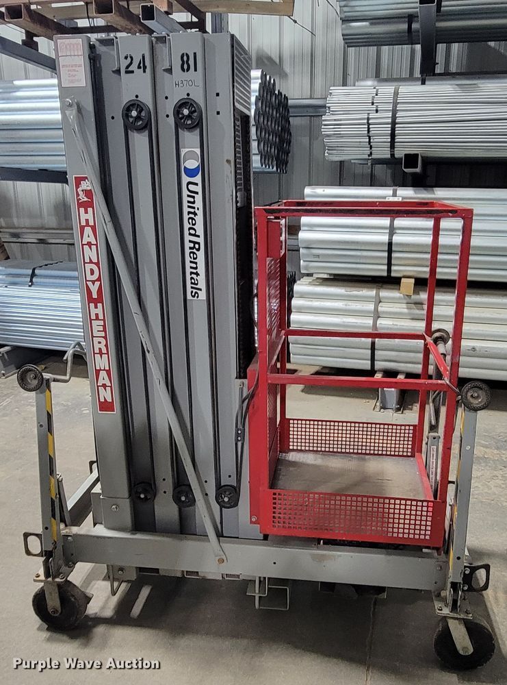 image for item ML9405 Mec Handy Herman 24D  vertical lift