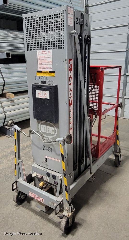 image for item ML9405 Mec Handy Herman 24D  vertical lift
