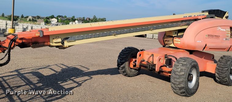 image for item ML9412 2005 JLG 600S  boom lift