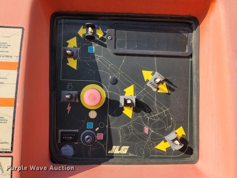 image for item ML9412 2005 JLG 600S  boom lift