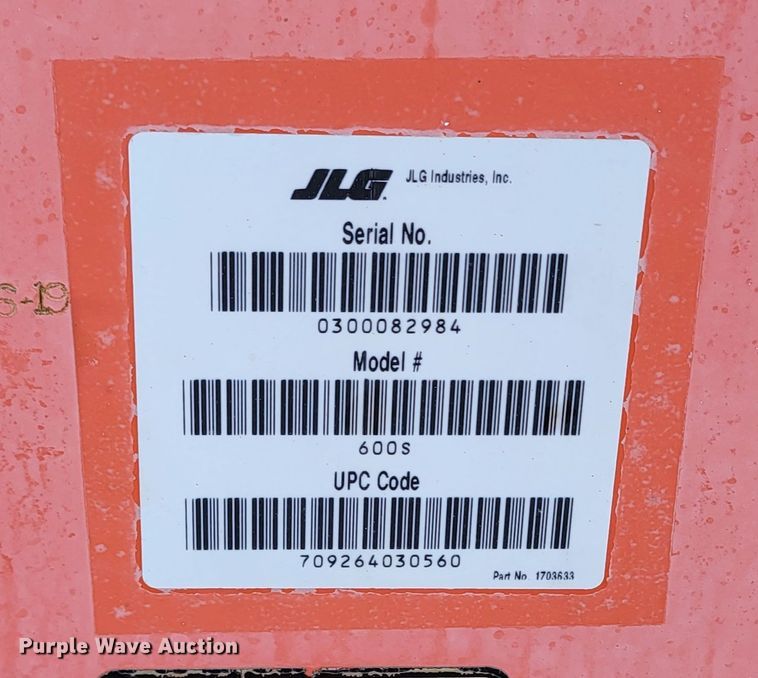 image for item ML9412 2005 JLG 600S  boom lift