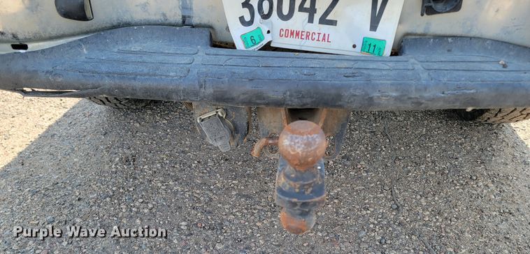 image for item ML9413 2005 Chevrolet Silverado 1500  Crew Cab pickup truck