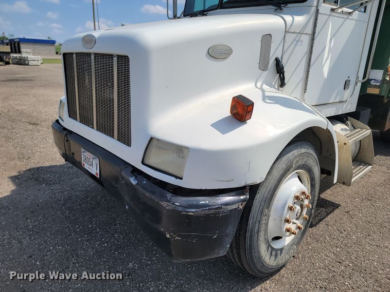 image for item ML9415 1999 Peterbilt 330  dump truck