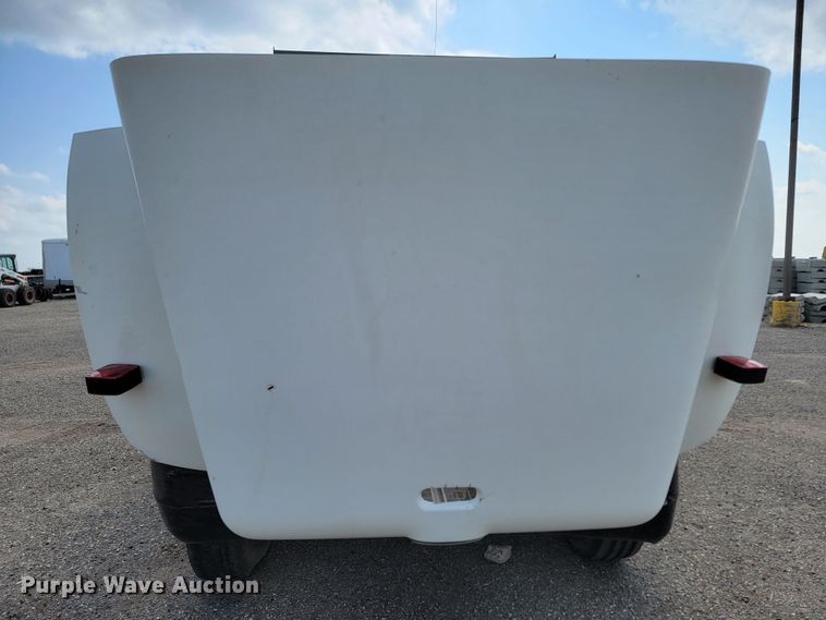 image for item ML9415 1999 Peterbilt 330  dump truck