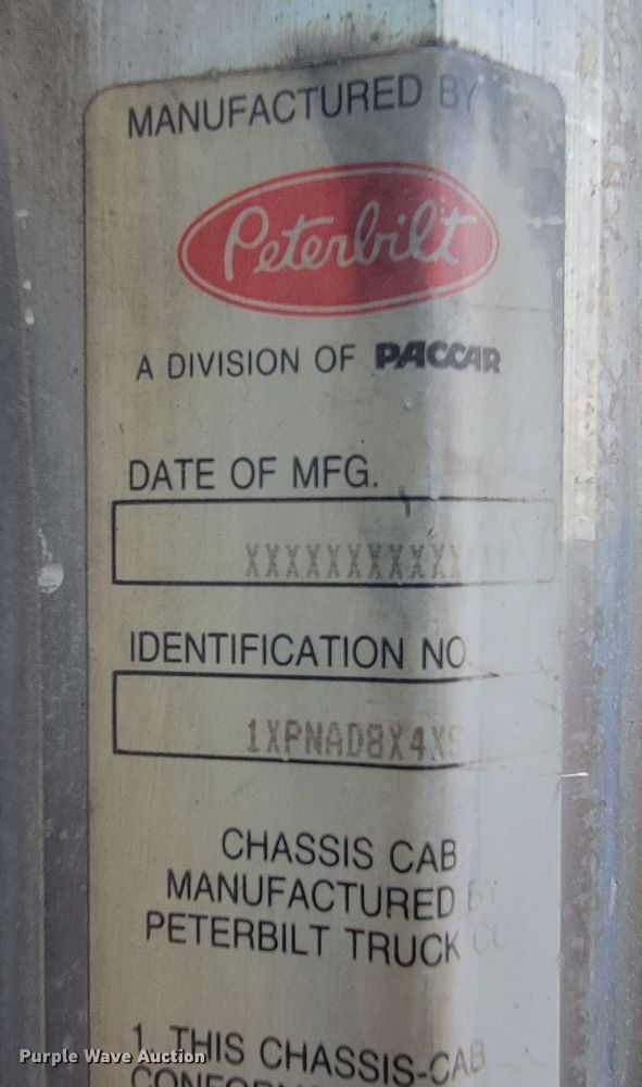 image for item ML9415 1999 Peterbilt 330  dump truck