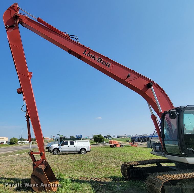 image for item ML9416 2013 Link-Belt 250X3 LF  long reach excavator
