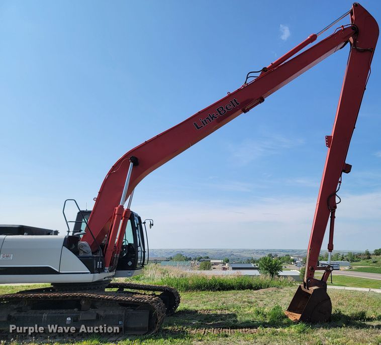 image for item ML9416 2013 Link-Belt 250X3 LF  long reach excavator