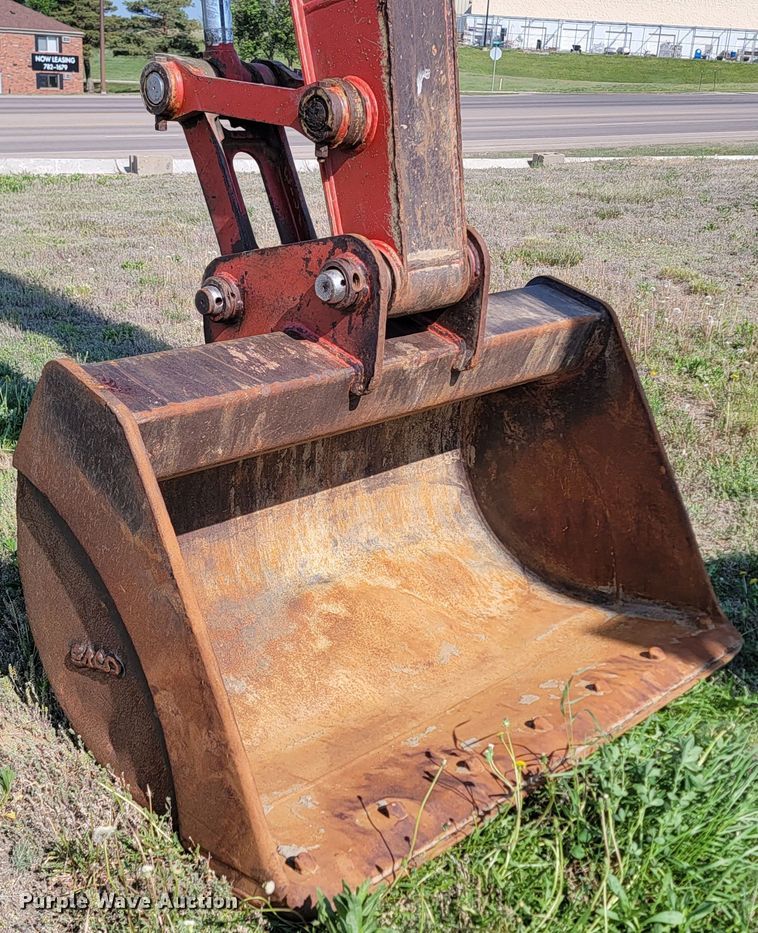 image for item ML9416 2013 Link-Belt 250X3 LF  long reach excavator