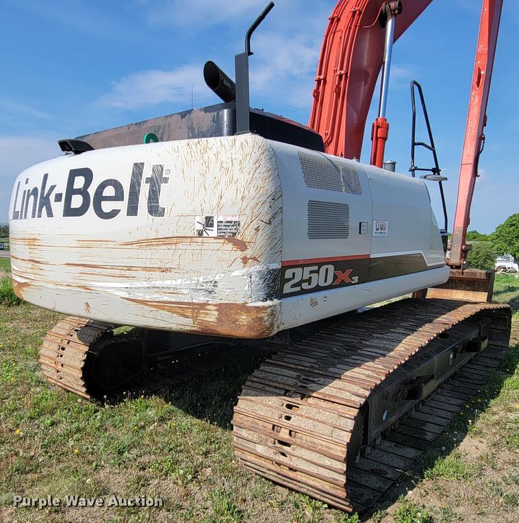 image for item ML9416 2013 Link-Belt 250X3 LF  long reach excavator