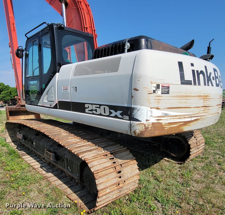 image for item ML9416 2013 Link-Belt 250X3 LF  long reach excavator