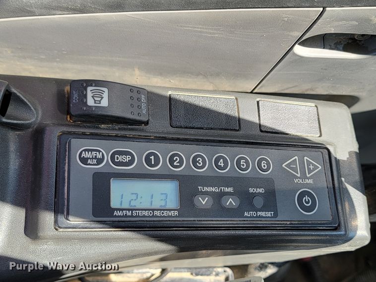 image for item ML9416 2013 Link-Belt 250X3 LF  long reach excavator