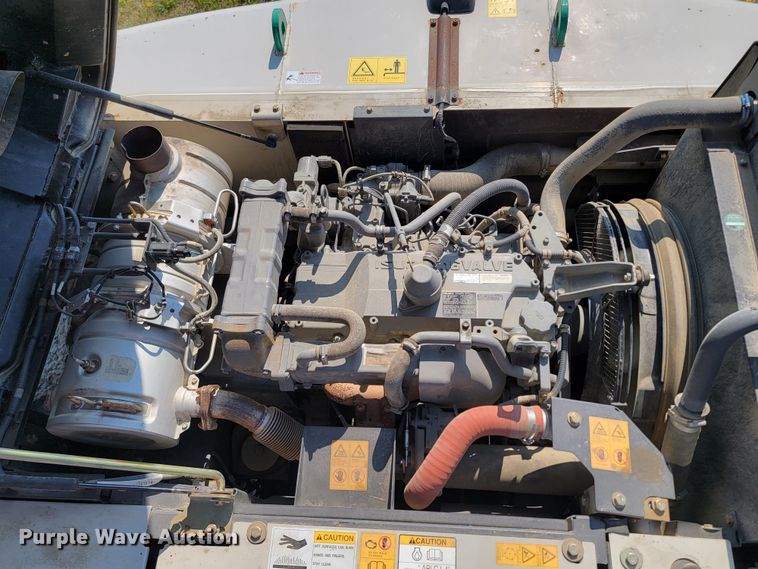 image for item ML9416 2013 Link-Belt 250X3 LF  long reach excavator