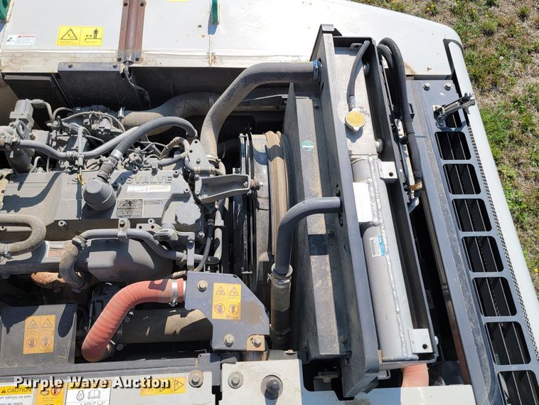 image for item ML9416 2013 Link-Belt 250X3 LF  long reach excavator