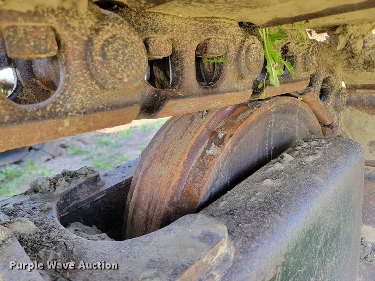 image for item ML9416 2013 Link-Belt 250X3 LF  long reach excavator