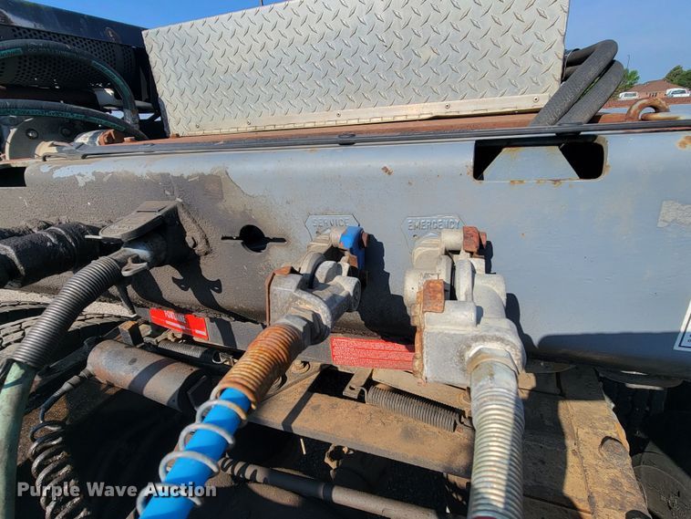 image for item ML9417 2007 Load King HFT70  drop deck equipment trailer