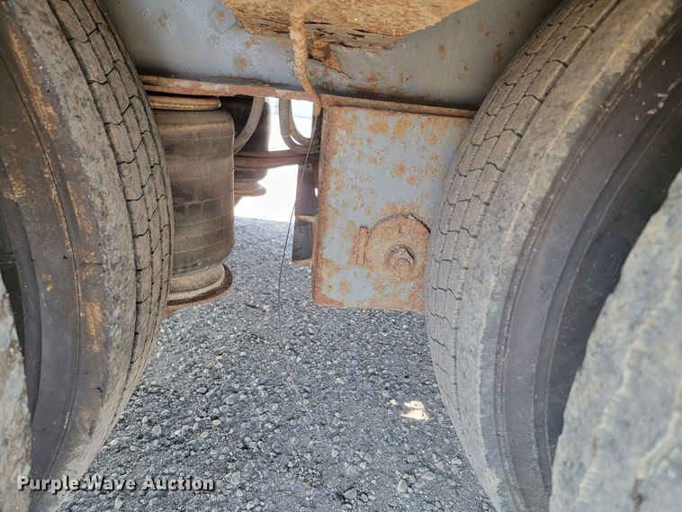 image for item ML9417 2007 Load King HFT70  drop deck equipment trailer