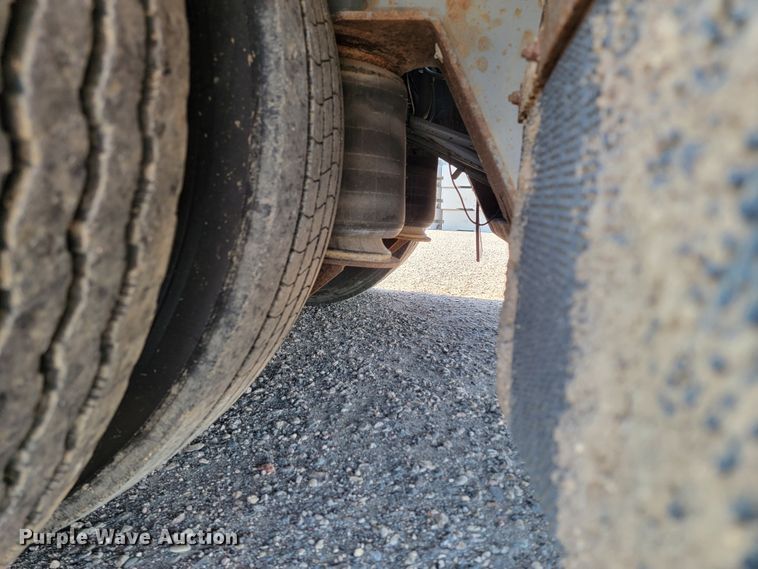 image for item ML9417 2007 Load King HFT70  drop deck equipment trailer