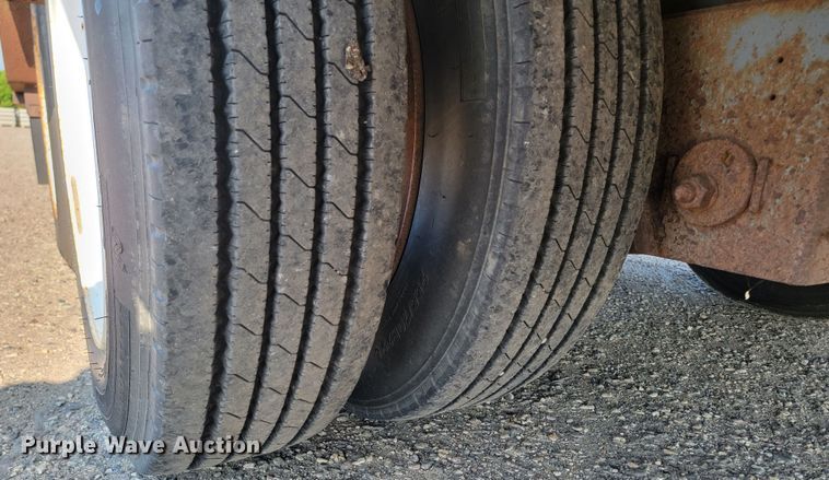 image for item ML9417 2007 Load King HFT70  drop deck equipment trailer