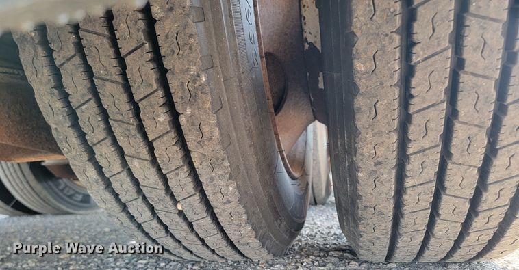 image for item ML9417 2007 Load King HFT70  drop deck equipment trailer