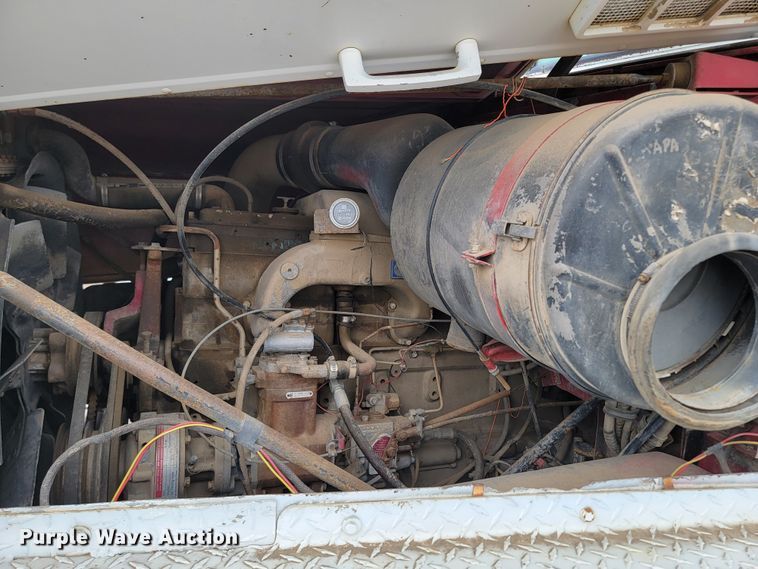 image for item ML9420 1977 International F-5070  tank truck