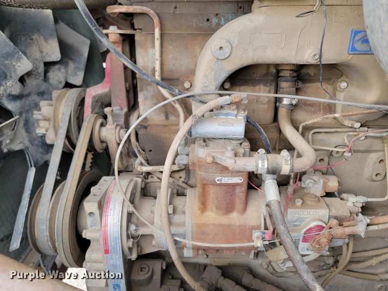 image for item ML9420 1977 International F-5070  tank truck