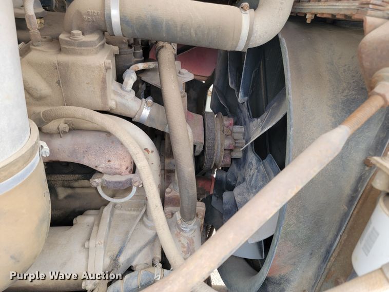 image for item ML9420 1977 International F-5070  tank truck