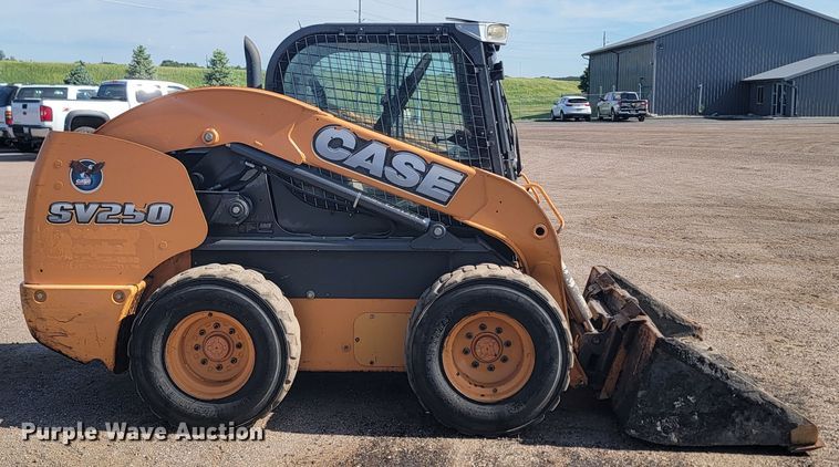 image for item ML9425 2012 Case SV250  skid steer loader