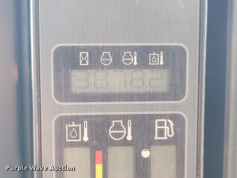 image for item ML9425 2012 Case SV250  skid steer loader