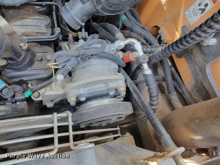 image for item ML9425 2012 Case SV250  skid steer loader