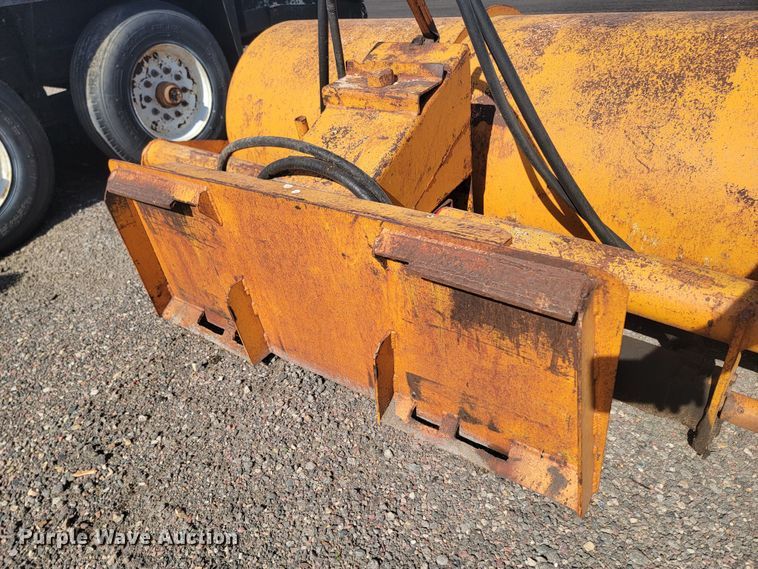 image for item ML9427 88" W skid steer broom