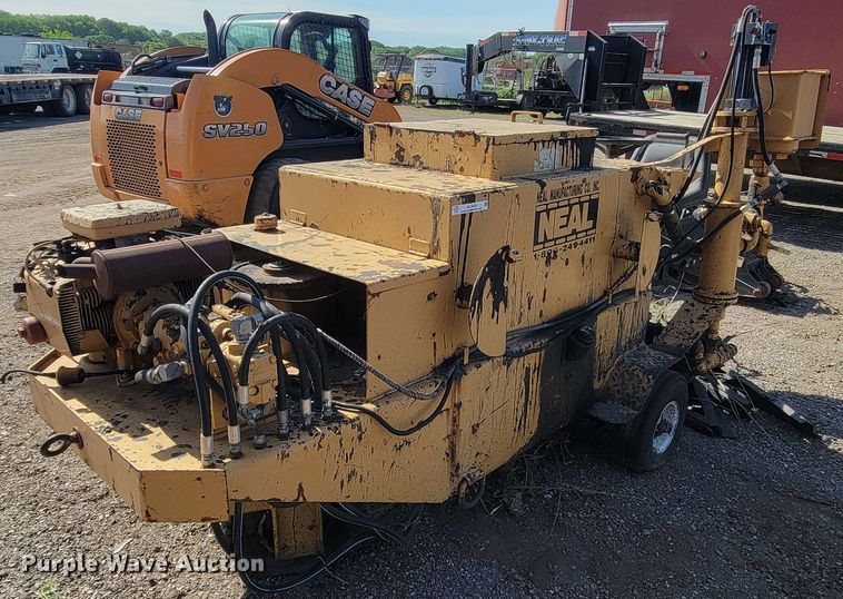 image for item ML9429 Neal  asphalt sealant squeegee machine