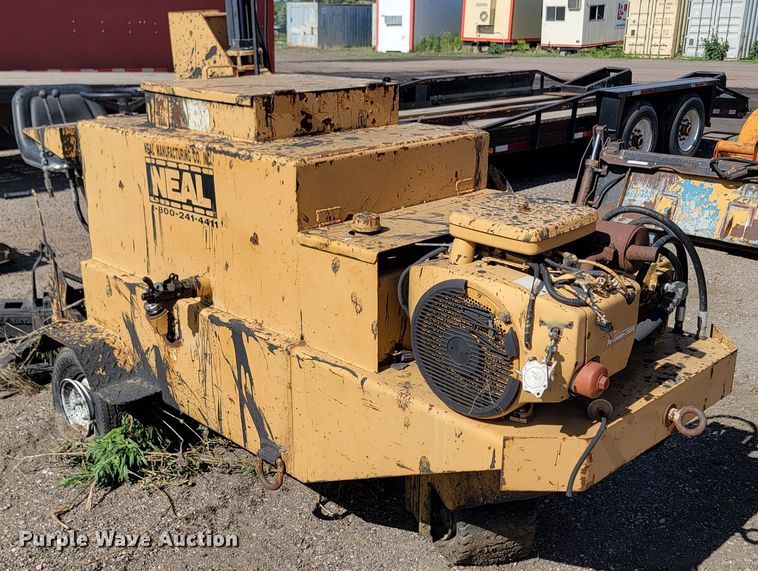 image for item ML9429 Neal  asphalt sealant squeegee machine