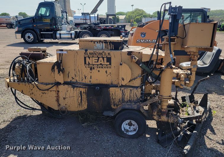 image for item ML9429 Neal  asphalt sealant squeegee machine