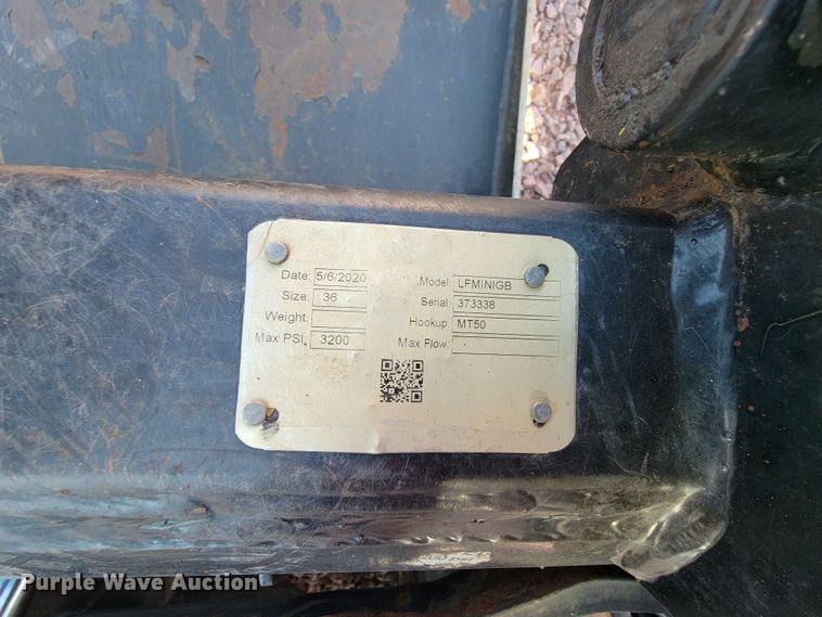 image for item ML9445 2013 Bobcat S70  skid steer loader