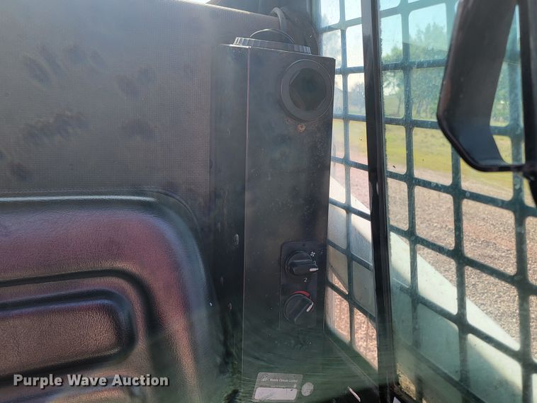 image for item ML9445 2013 Bobcat S70  skid steer loader