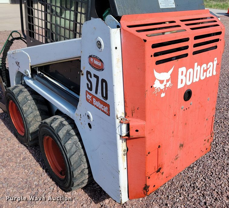 image for item ML9445 2013 Bobcat S70  skid steer loader