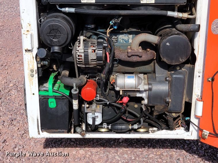 image for item ML9445 2013 Bobcat S70  skid steer loader