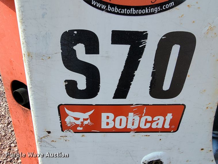 image for item ML9445 2013 Bobcat S70  skid steer loader