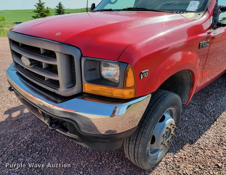 image for item ML9446 2001 Ford F550 Super Duty XL  dump truck