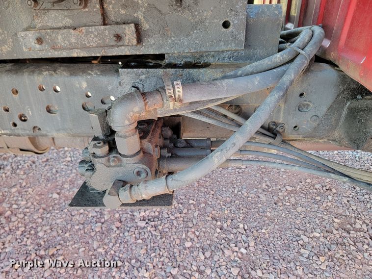 image for item ML9446 2001 Ford F550 Super Duty XL  dump truck