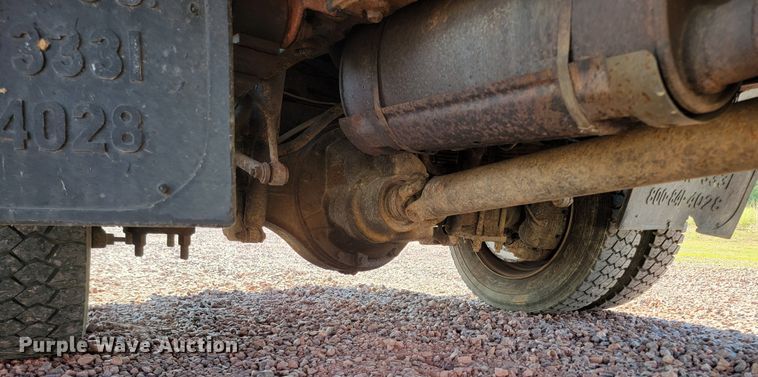 image for item ML9446 2001 Ford F550 Super Duty XL  dump truck