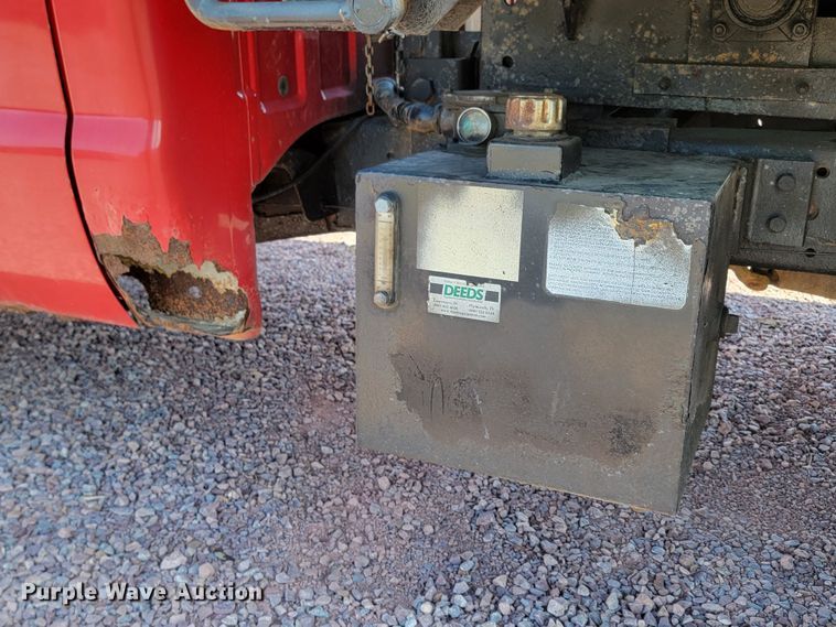 image for item ML9446 2001 Ford F550 Super Duty XL  dump truck