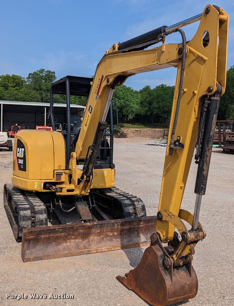 image for item MO9038 2012 Caterpillar 305ECR  mini excavator