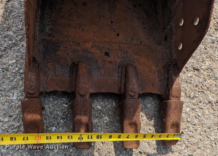 image for item MO9038 2012 Caterpillar 305ECR  mini excavator