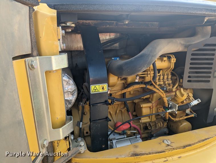 image for item MO9038 2012 Caterpillar 305ECR  mini excavator
