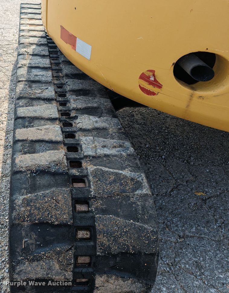 image for item MO9038 2012 Caterpillar 305ECR  mini excavator