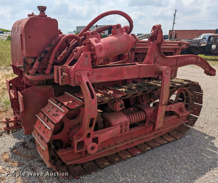 image for item MO9040 International T9  dozer
